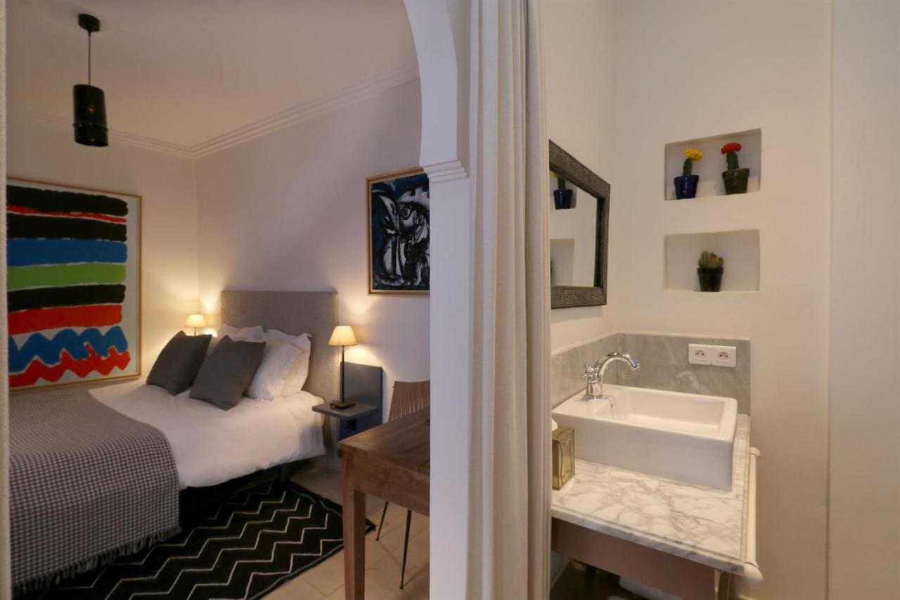 Riad Dar Safi - Privatise Pour 6/8 Pers. - Jacuzzi Marrakesh Exterior photo